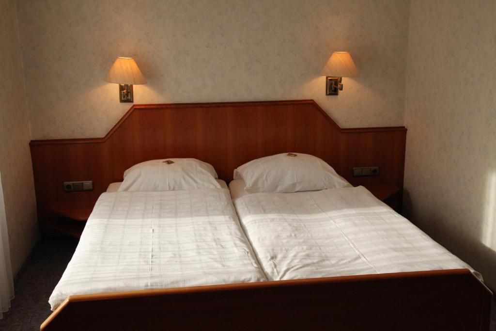 Ackfeld Hotel-Restaurant Bueren  Ruang foto